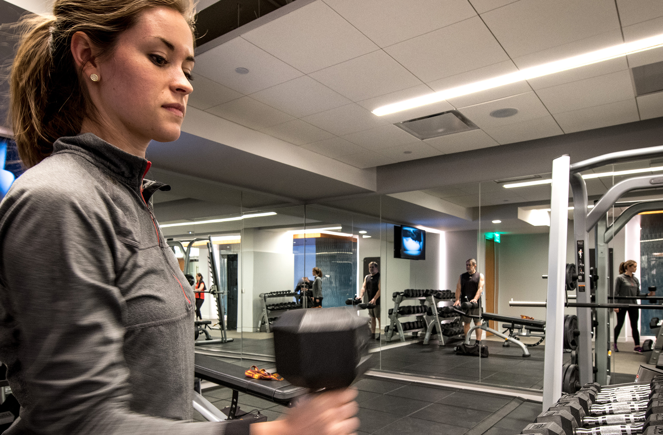 Image of free weights and strength training at the 1500 K Street on-site fitness center