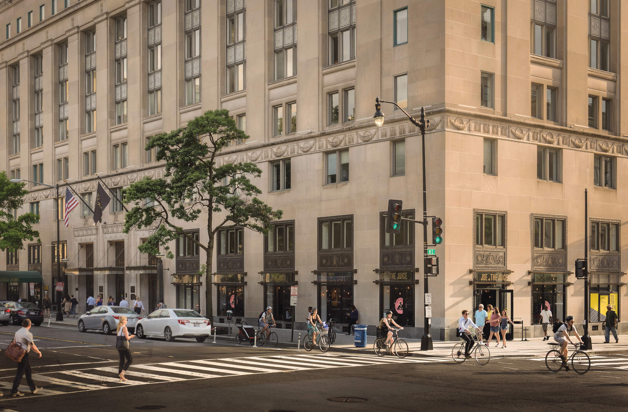 Image of the K Street Entrance to the 1500 K Street luxury DC office space